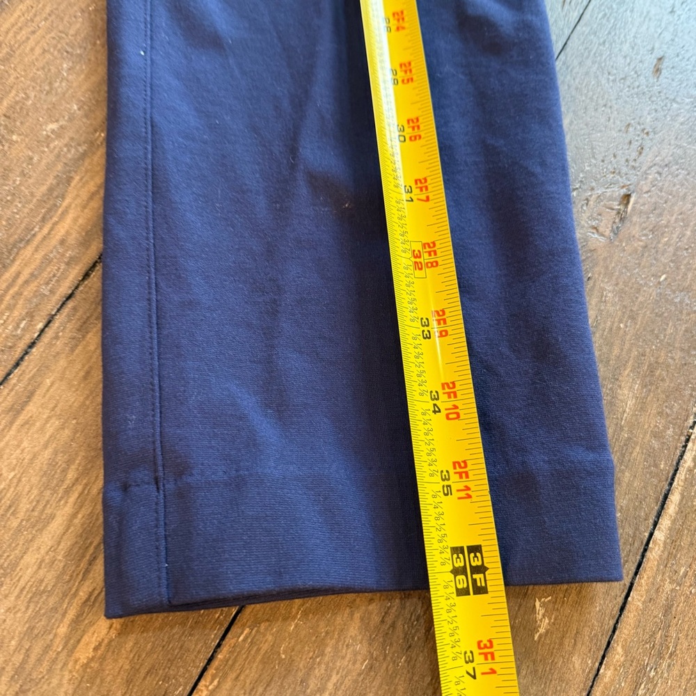 Chico's Ponte Knit Ankle Pants Navy Blue Pull-On Elastic Waist Size 1 (8-10) - Picture 9 of 12